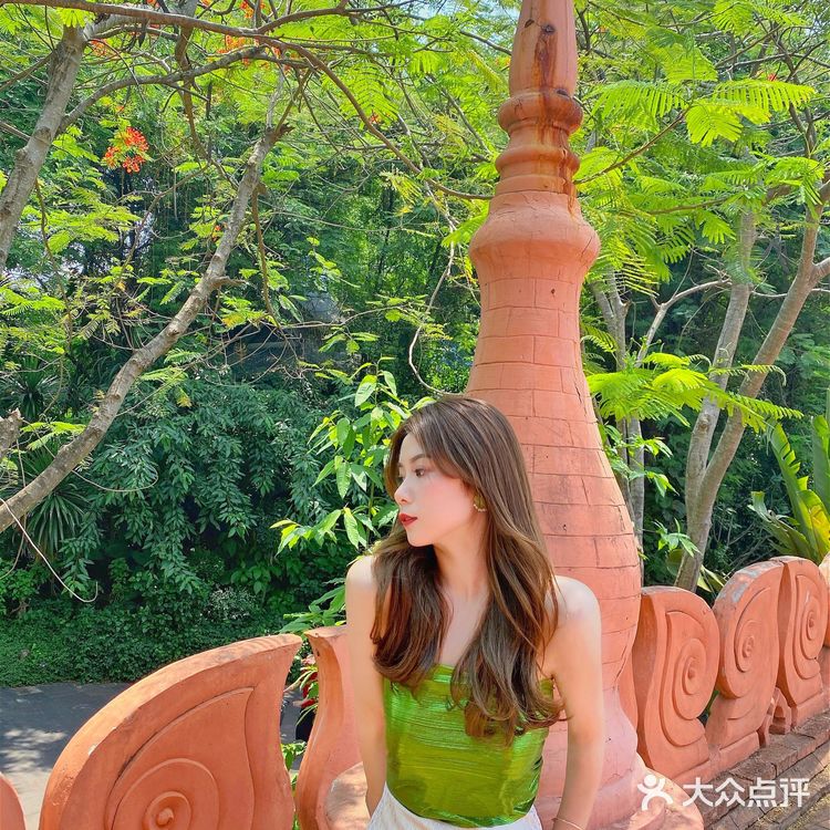 西双版纳必去‼️闯进傣王御花园拍照⛲