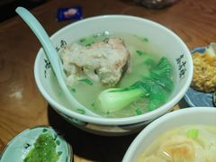 -鑫震源·苏式大虾生煎(山塘街店)