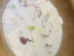 -滇香肴·云南菜蒸汽石锅鱼(云南北路店)