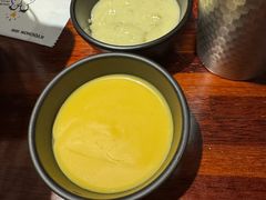 -BHC炸鸡(明洞总店)