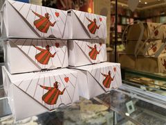 -VENCHI 闻绮(北京国贸商城店)