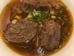 -天下三绝 牛肉面/红酒