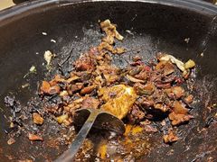 -万里闯关东铁锅炖菜馆(高新旗舰店)