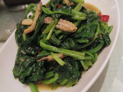 虾爬肉炒菠菜-双井轩(双井店)