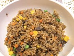 -小董哥烤串·爆汁大油边(故宫店)