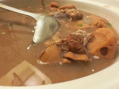 -鱼鲜饭香·招牌汽锅剁椒鱼头王