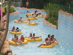 -平江亚马逊水上乐园