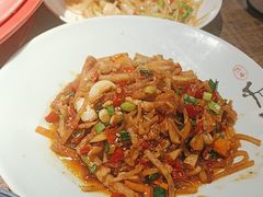 -刘正萍阿婆鱼头 湘小馆(云享城店)