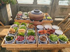 -聚汇三少·龙虾·中餐厅(莫邪路新天地店)