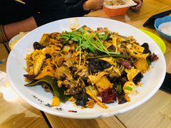 -拿渡·水煮鱼麻辣香锅(王府井奥莱·香江小镇店)