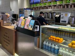 -CoCo都可(湖滨银泰店B区店)