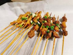 猪鼻筋-怂嘴冷锅串串&乐山烧烤(中赢康康谷店)