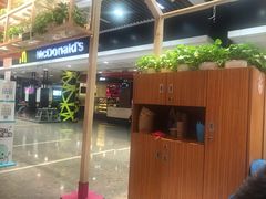 门面-麦当劳(海岸城店)