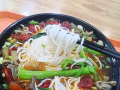 -乡村鸡杂米线(汉渝路店)