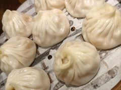 -馋三尺蟹粉小笼(人民广场店)