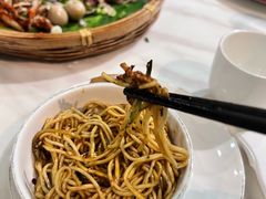 -郭婆婆疯子鸡·土货江湖菜馆