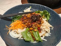 -芸山季·云南野生菌火锅(人民广场来福士店)