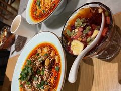 -渝信川菜 · 川味家常菜(财富购物中心店)