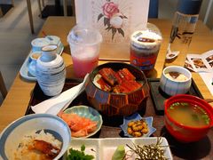 -味太助·银饭食堂(中华城店)