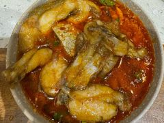 -肖肖酸萝卜鱼火锅(总店)