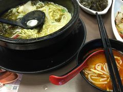 -灵芝妹子海鲜米线(香炉礁山姆店)