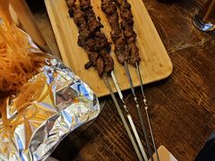 -东口码头·烧鸽子·鱼头泡饼·地方菜(金鹰悦城店)