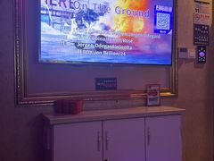 -莹乐迪量贩式KTV(祝桥店)