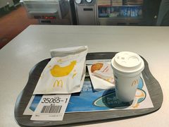 -麦当劳(友谊路得来速店)