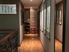 -莱蔻·圣灸堂·推拿艾灸(天山店)