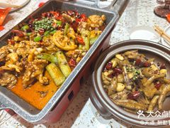 -小董哥烤串·爆汁大油边(故宫店)