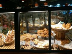 -Dough&Joe团憩(瑞虹天地月亮湾店)