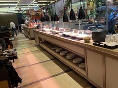 -大中华希尔顿酒店-念自助餐·嗨啤·小龙虾