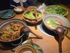 -吃饭皇帝大土家民族菜(正大广场店)