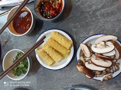 -罗二娘·鲜切牛自助火锅(罗湖东门步行街店)