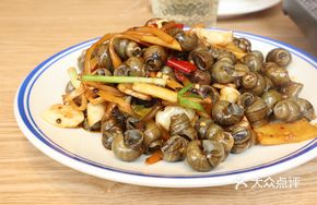 Stir-fried Snails with Sour Bamboo Shoots