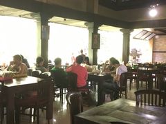 -Warung Babi Guling Ibu Oka 3