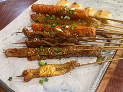 -小辣椒火盆烧烤(温泉南街店)