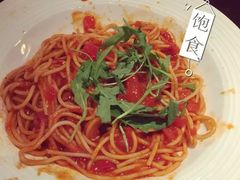 -必胜客(机场路店)