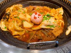 -满兴咱妈烀饼铁锅炖(兰州北街店)