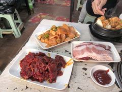 -平山城鑫烧烤(建国楼店)