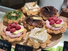 -小苍兰风铃草蛋糕甜品(沈阳店)