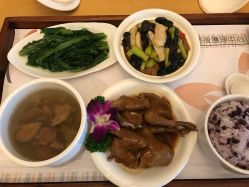 -莉泽月子中心(鹅潭汇店)