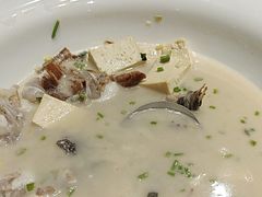 -天盛海鲜烧烤大排档·本地小海鲜·牟平腿穗子(幸福店)