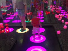 -武汉5D星空错觉艺术馆(中心百货店)