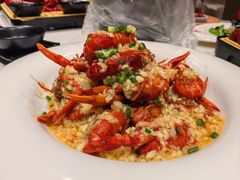 -肥肥虾庄·金牌油焖大虾(沙湖店)