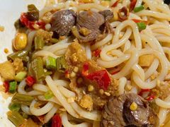 -牛八宝桂林米粉(八里庄店)