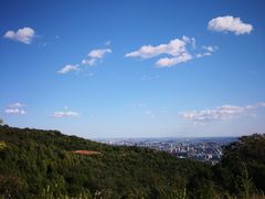 -鬼笑石后山停车场