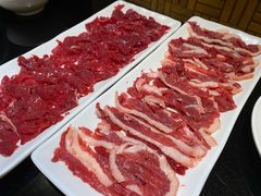 -潮汕三宝鲜牛肉火锅