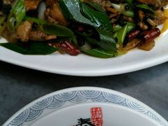 -蔼若春.传承三十年云南菜(金碧公园店)