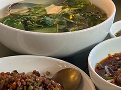 -一坐一忘云南菜(嘉里中心店)